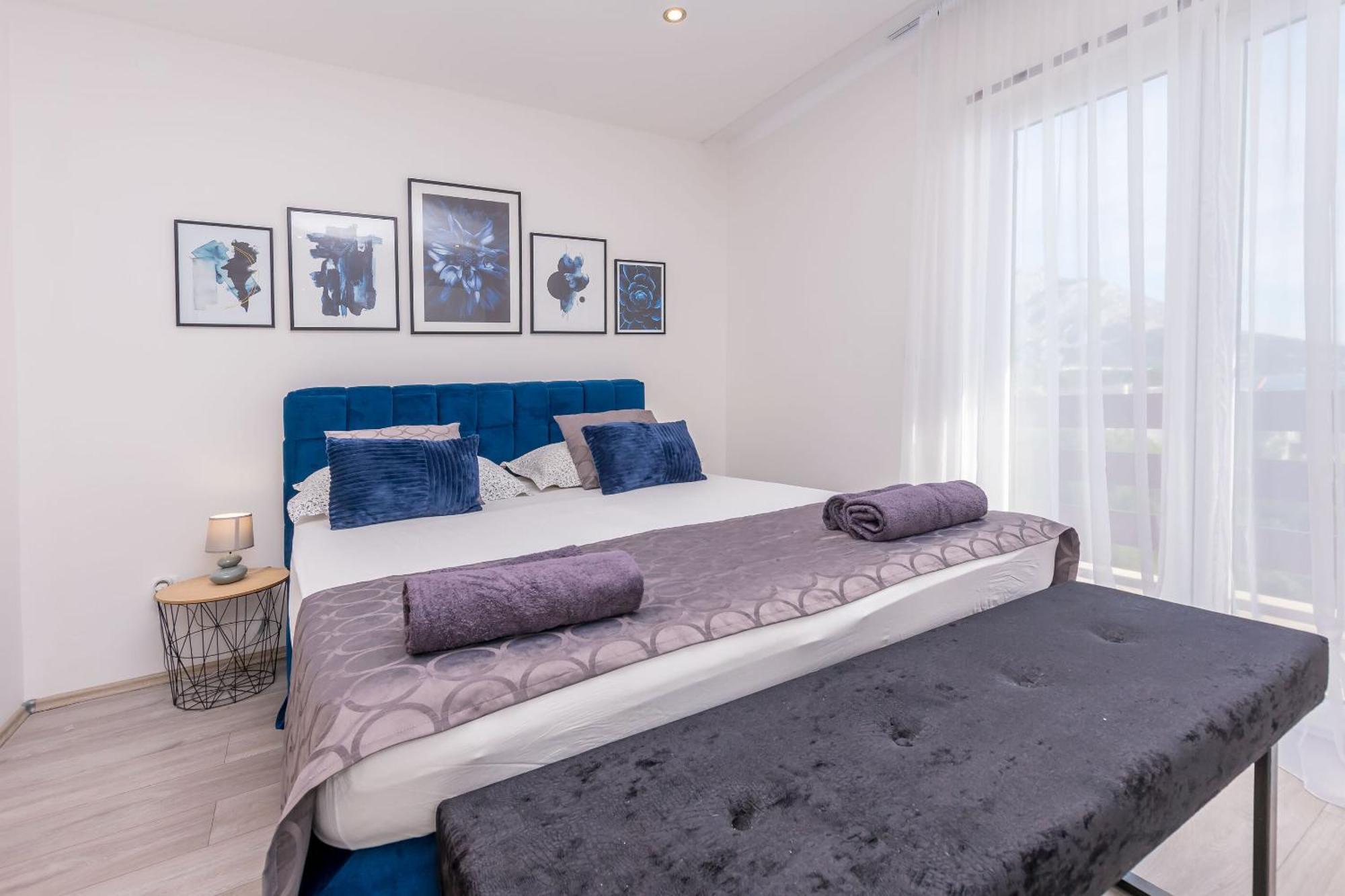Apartments Mladen Duće 외부 사진